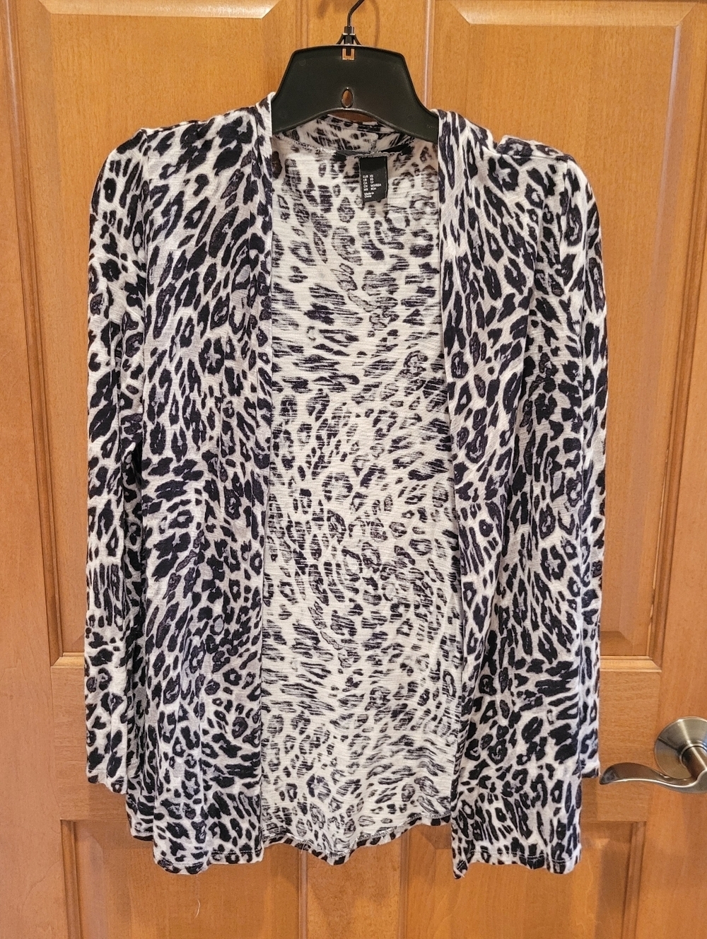 H&M Black and White Leopard Print Open Front Cardigan Size XS Career Work Attire
